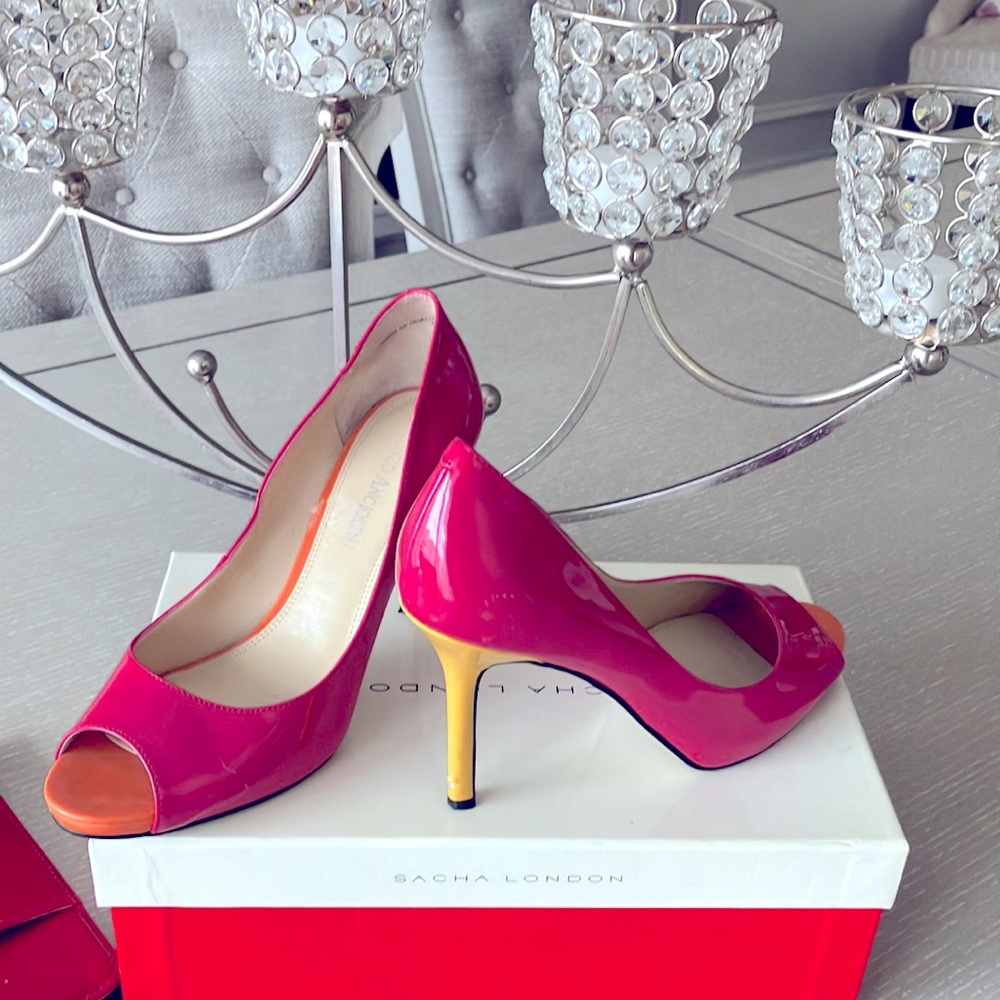 Beautiful pink and yellow shoe by Sacha London. The shoe is the Graffiti, size 7